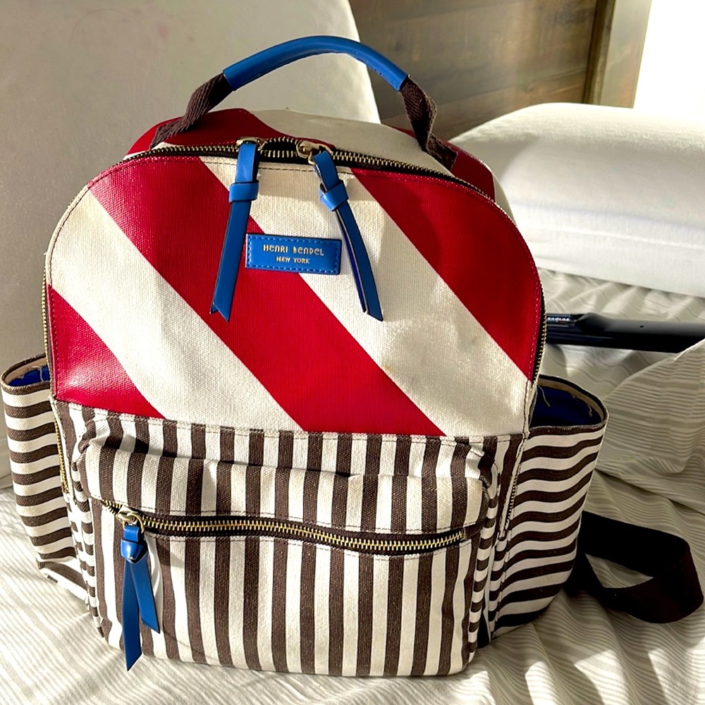 VINTAGE Henri Bendel